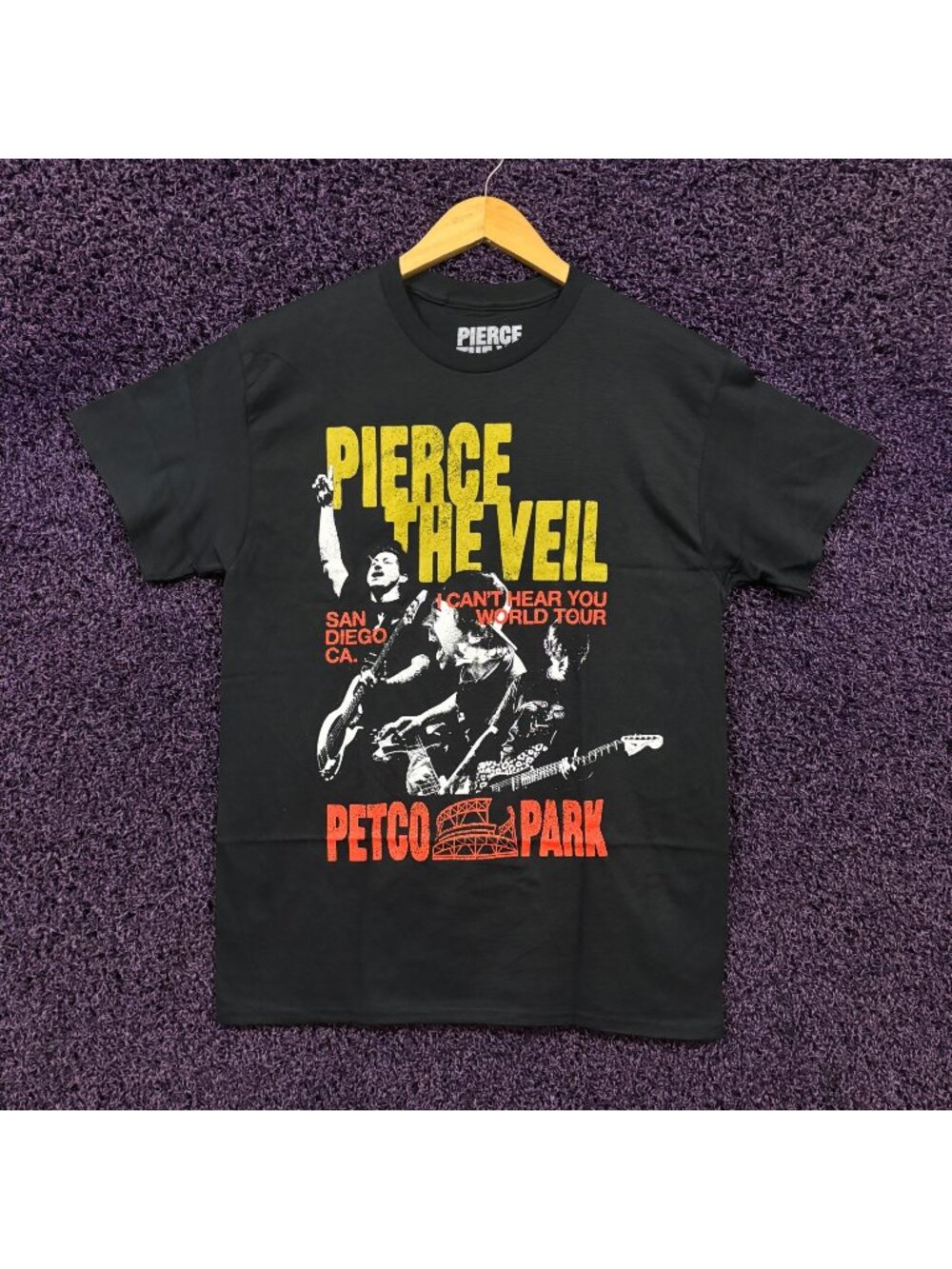 Pierce the Veil Live at Petco Park T-Shirt Size Medium